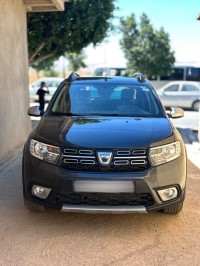 cars-dacia-sandero-2019-stepway-restylee-chlef-algeria