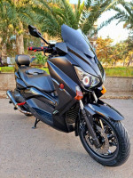 motos-et-scooters-yamaha-xmax-400-2017-bouzareah-alger-algerie