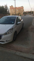 voitures-peugeot-208-2014-allure-algerie