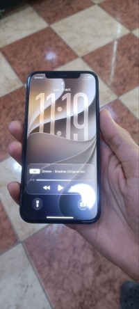 هواتف-ذكية-iphone-12-بجاية-الجزائر