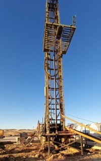 ميكانيك-و-ورش-العمل-machine-de-forage-بئر-خادم-الجزائر