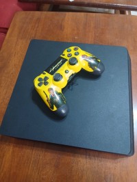 Ps4 slim flashè