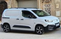 السيارات-النفعية-fiat-doblo-2025-باتنة-الجزائر