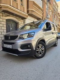 سيارات-peugeot-rifter-2022-allure-باتنة-الجزائر