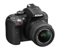 Nikon D5300 + AF-S DX NIKKOR 18-55 mm f/3.5-5.6G VR II 