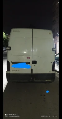 Renault Master caniche chapeau 1998