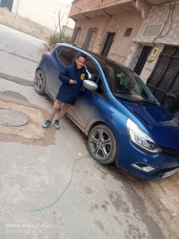 voitures-renault-clio-4-2019-gt-line-saida-algerie