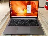 Huawei matebook d16 