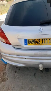 Peugeot 207 2011 Fennec
