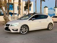 moyenne-berline-seat-leon-2014-fr-chlef-algerie