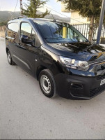 utilitaire-fiat-doblo-2023-amira-arras-mila-algerie