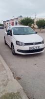 voitures-volkswagen-polo-sedan-2015-oum-el-bouaghi-algerie