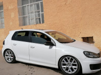 voitures-volkswagen-golf-6-2011-edition-35-algerie