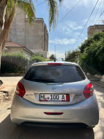 voitures-peugeot-208-2015-allure-boufarik-blida-algerie