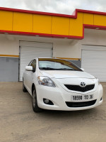 voitures-toyota-yaris-sedan-2013-bouhadjar-el-tarf-algerie