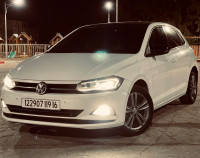 voitures-volkswagen-polo-2019-carat-bou-ismail-tipaza-algerie