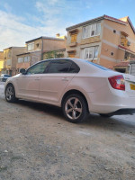 voitures-skoda-rapid-2015-bejaia-algerie