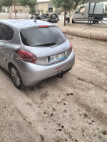 voitures-peugeot-208-2020-allure-facelift-yabous-khenchela-algerie