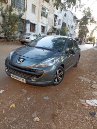 سيارات-peugeot-207-2007-الكاليتوس-الجزائر