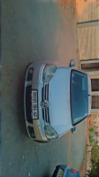 moyenne-berline-volkswagen-golf-5-2004-douaouda-tipaza-algerie