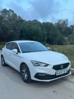 moyenne-berline-seat-leon-2021-style-bouzareah-alger-algerie