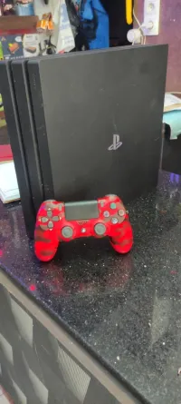 PlayStation 4 pro 1To