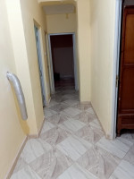 appartement-location-vacances-f3-tipaza-gouraya-algerie