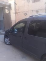 break-familiale-volkswagen-caddy-2016-bleu-motion-ghardaia-algerie