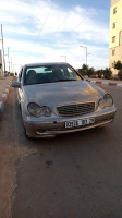 berline-mercedes-classe-c-2003-mascara-algerie