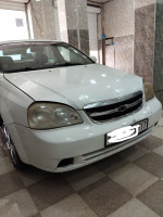 voitures-chevrolet-optra-4-portes-2007-algerie