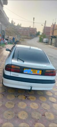 سيارات-renault-laguna-1-2000-الرواشد-ميلة-الجزائر