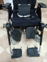 Chaise roulante électrique 