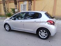 سيارات-peugeot-208-2016-active-الجزائر-وسط