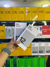 OPPO Reno 12F 256Gb/8Ram avec chargeur