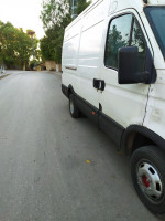 fourgon-c13-iveco-constantine-algerie