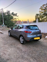 voitures-renault-clio-4-2014-el-affroun-blida-algerie