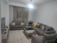 appartement-location-f3-alger-said-hamdine-algerie