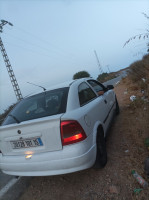 voitures-opel-astra-2001-algerie