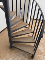 construction-travaux-vente-escalier-en-fer-annaba-algerie