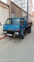 camion-toyota-bu-30-1984-beni-tamou-blida-algerie