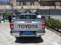 pickup-toyota-hilux-2022-legend-dc-4x4-pack-luxe-ghardaia-algerie