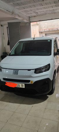 voitures-fiat-doblo-2024-setif-algerie