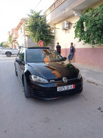 moyenne-berline-volkswagen-golf-7-2016-gtd-ain-kermes-tiaret-algerie