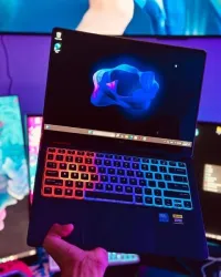 HP OMEN 14 TARNSCEND OLED/ULTRA 9-185H/32GB DDR5/1024gb ssd/ RTX 4070  8gb/14.5 " 2.8K  OLED 120HZ