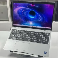 DELL PRECISION 3591/ULTRA 5-135H/16GB DDR5/512GB SSD/NVIDIA RTX 1000 ADA 06GB/15.6  pouce  fuhd
