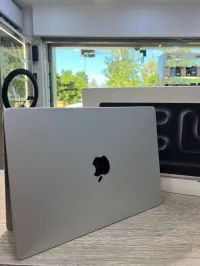Macbook Pro M4 16/512 14pouce active jamais utilisé