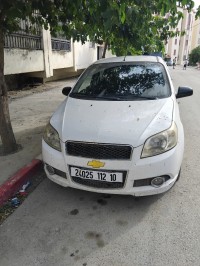 سيارات-chevrolet-aveo-5-portes-2012-سوق-الخميس-البويرة-الجزائر