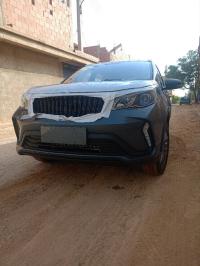 cars-livan-x3-pro-2026-manuelle-avec-toit-ouvrant-chlef-algeria