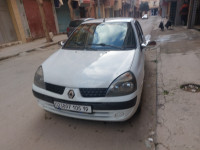 voitures-renault-clio-classique-2005-hammam-el-sokhna-setif-algerie