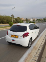 voitures-peugeot-208-2015-allure-el-madania-alger-algerie